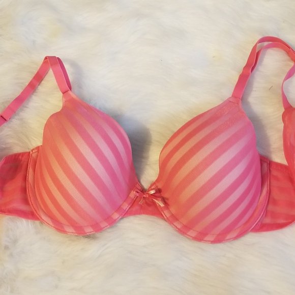 Other - Maidenform 36B Underwire Molded Cup Bra